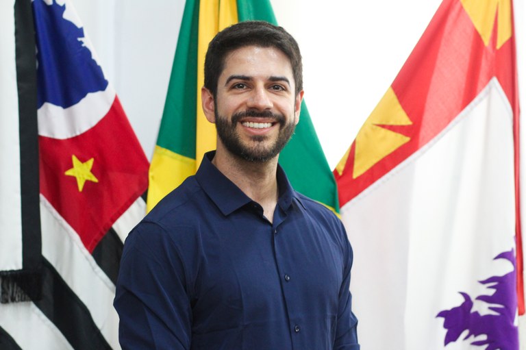 Yuri Câmara - SEGES v2.jpg