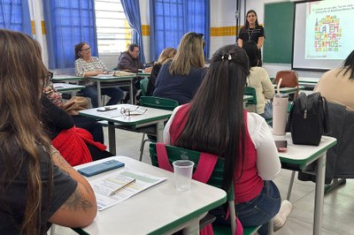 2º Encontro do Programa Alfabetiza Juntos promove formação de educadores em São Vicente