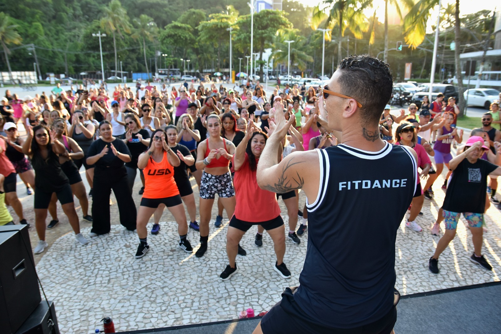 Acontece em São Vicente: música ao vivo, feira cultural e Arena TH+ movimentam final de semana