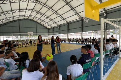 Alunos compartilham experiências emocionais em roda de conversa com Núcleo de Psicologia Escolar