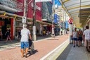 Boulevard Martim Afonso fecha para veículos, e comércio de São Vicente estima aumento de vendas de 10% Boulevard Martim Afonso fecha para veículos, e comércio de São Vicente estima aumento de vendas de 10%