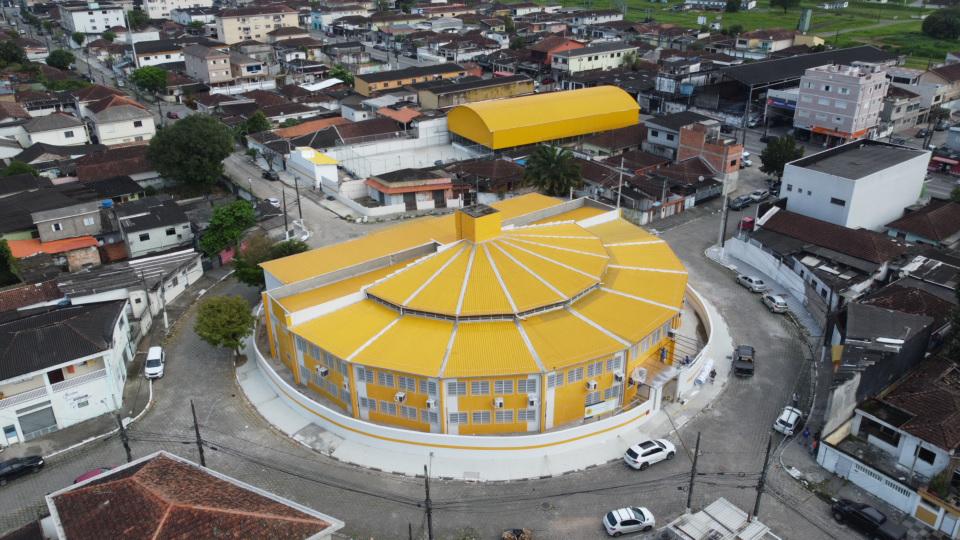 Caminhada Cívica celebra Pátria e inauguração de escola integral em São Vicente nesta quinta (4)