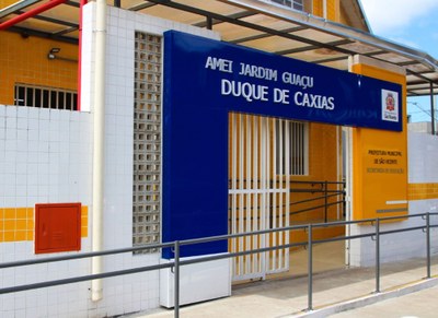 Com obras de revitalização, reforma e ampliação de unidades educacionais, São Vicente celebra Dia da Escola