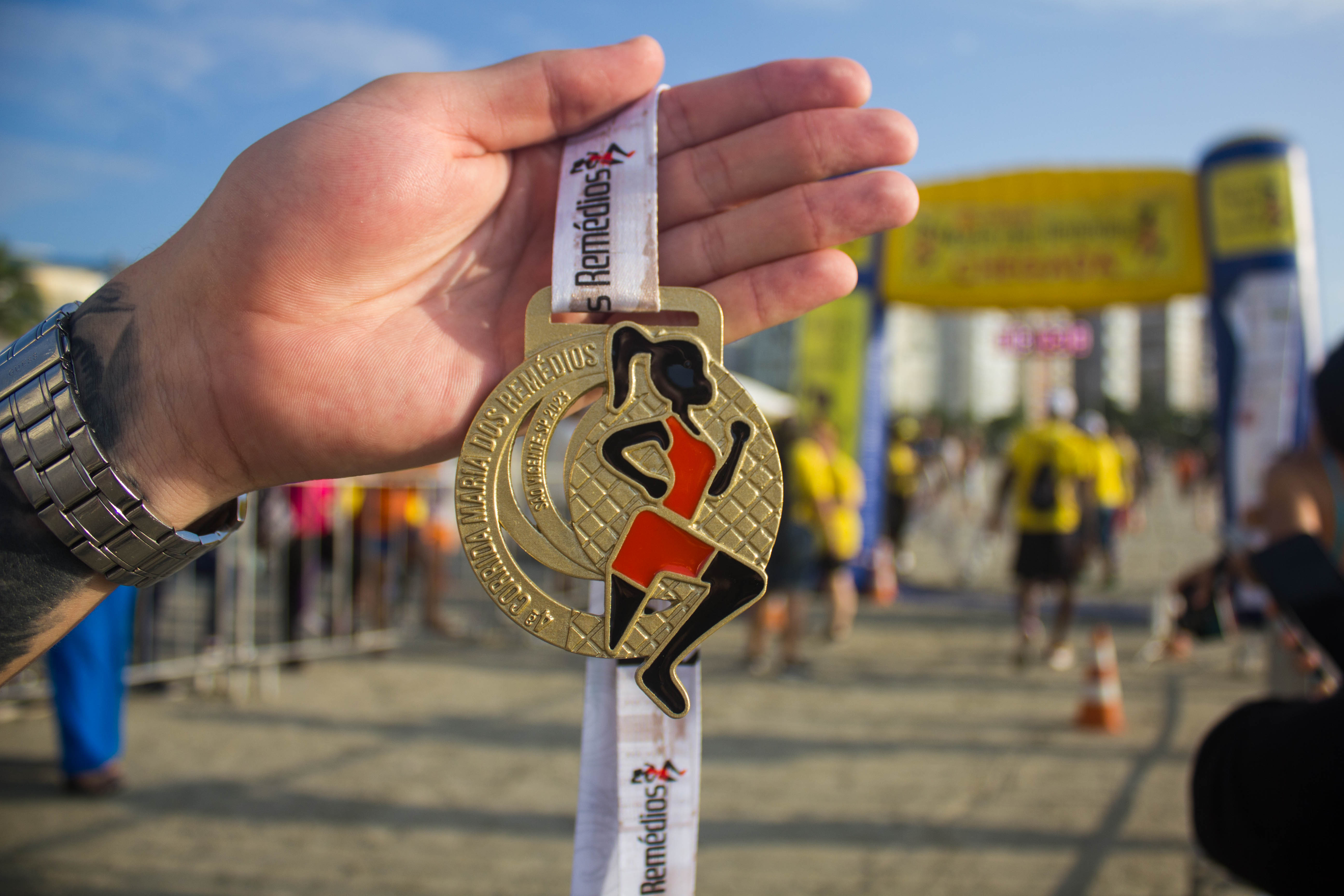Corrida emociona São Vicente e celebra o legado de Maria dos Remédios