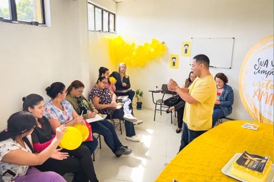 Cuidando de quem cuida: Profissionais do PS Central passam por dinâmica alusiva ao Setembro Amarelo