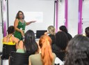 Curso gratuito de Marketing Digital abre portas para mulheres empreendedoras em São Vicente