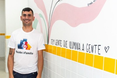 Da Equoterapia ao Agente Comunitário de Saúde: A história de Ulisses Caruso em São Vicente