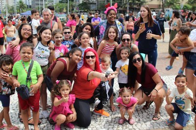 Dia das Crianças é comemorado com diversão e alegria em São Vicente