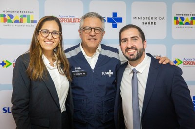 Em visita a Brasília Kayo Amado, Prefeito de São Vicente e Presidente do Condesb, garante mais uma clínica habilitada a prestar hemodiálise na Cidade