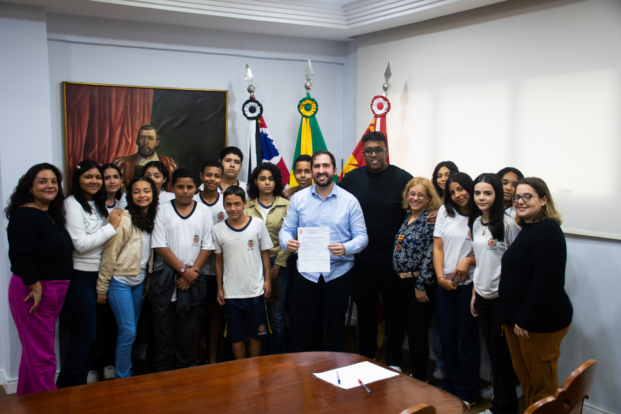 Estudantes apresentam projetos ambientais no Paço Municipal
