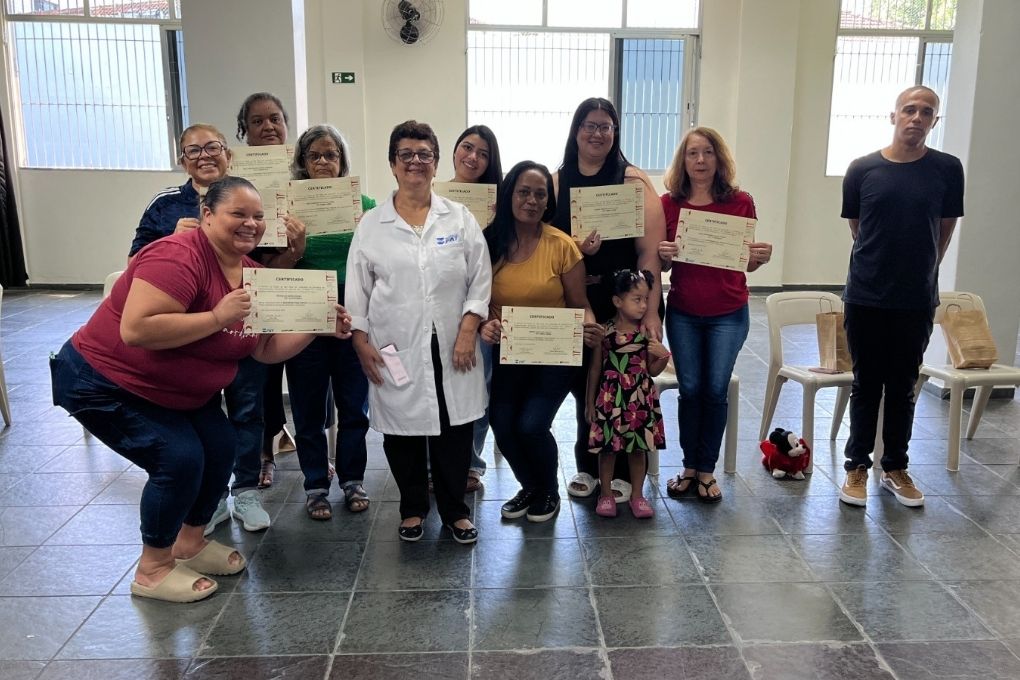 Formatura em confeitaria impulsiona novos empreendedores em São Vicente
