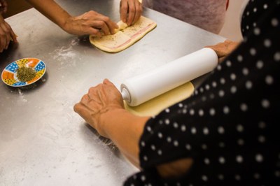 Fundo Social de São Vicente abre vagas para curso de fabricação de pães artesanais e colomba pascal
