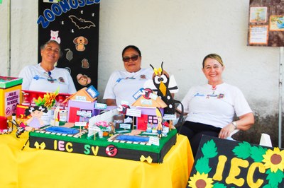 Fundo Social de São Vicente leva serviços gratuitos a moradores do Japuí