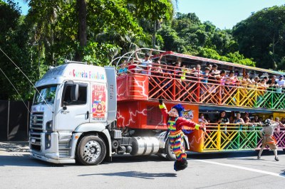 Fundo Social leva diversão com a Carreta Fabulosa