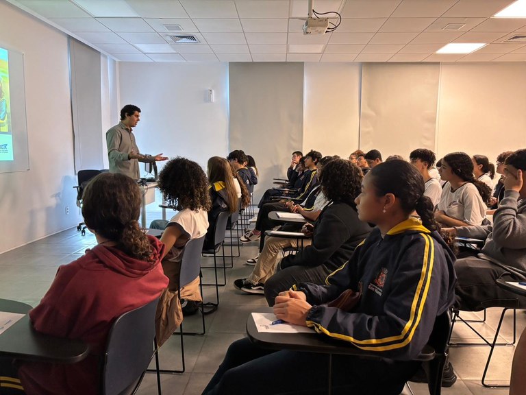 UE Carolina III.jpeg