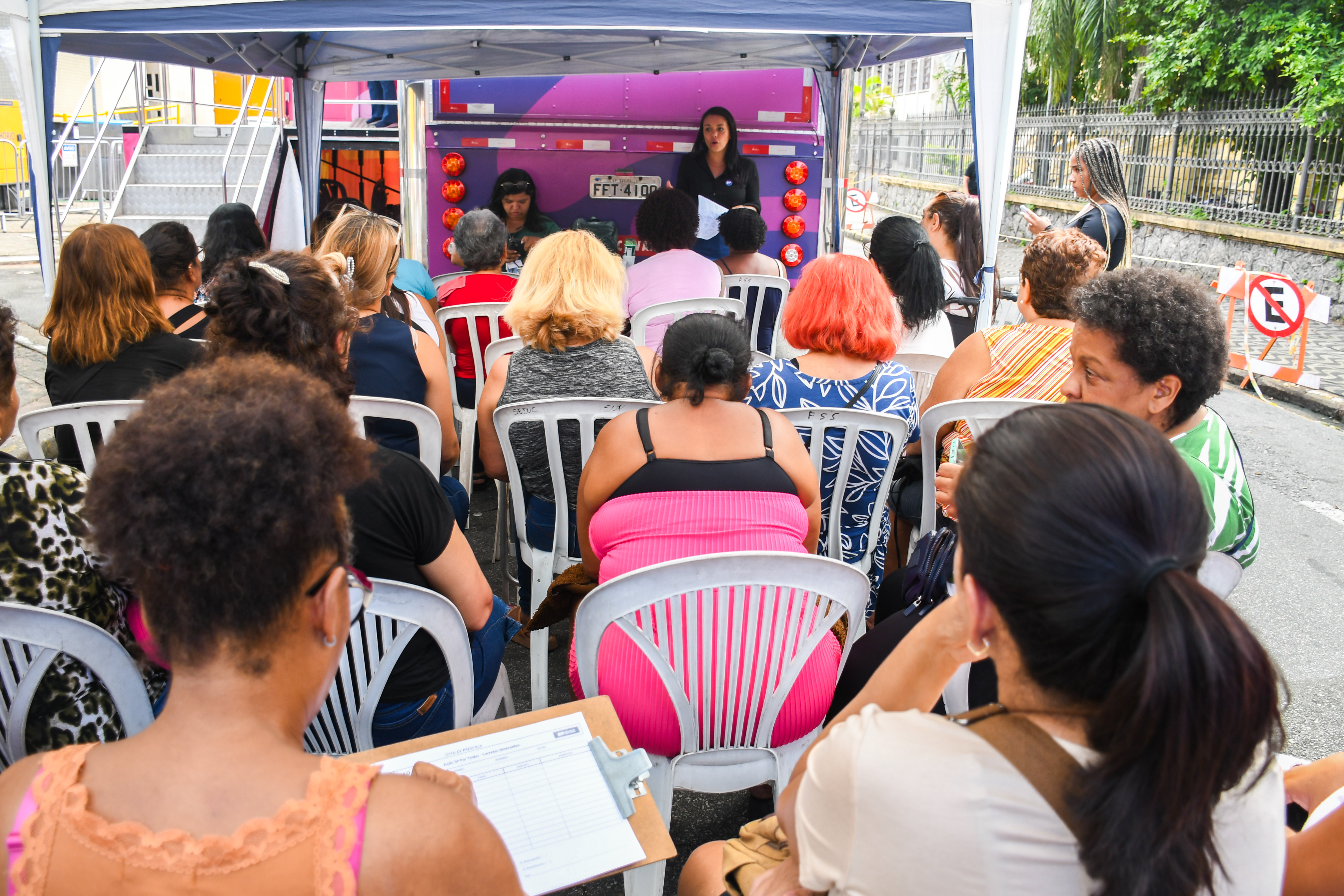 11 - Palestra de combate a violencia contra a mulher-06.jpg