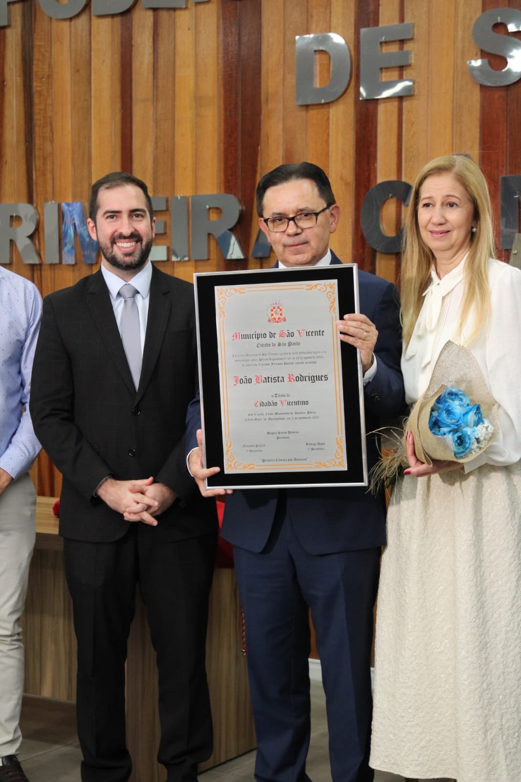 titulo vicentino 2.jpeg