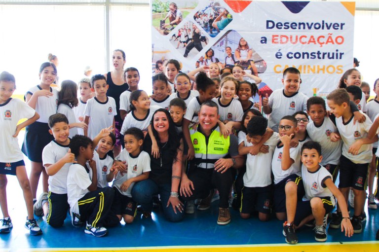 Educação de Trânsito inova com projeto itinerante nas escolas de São Vicente - 2.jpeg