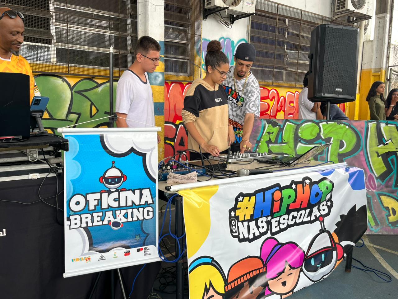 Encerramento do Projeto “Hip Hop nas Escolas”4.jpeg