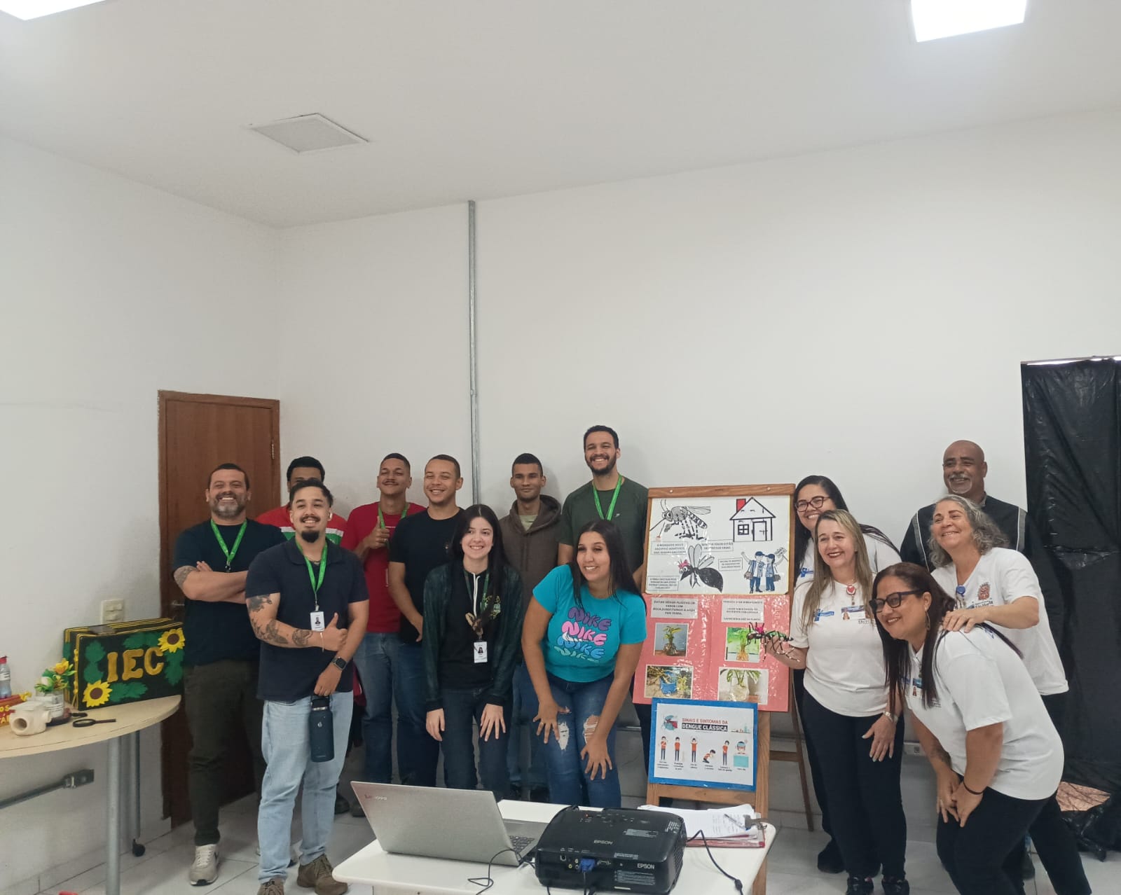 Equipe da Unidade de Vigilância de Zoonoses de São Vicente.jpeg