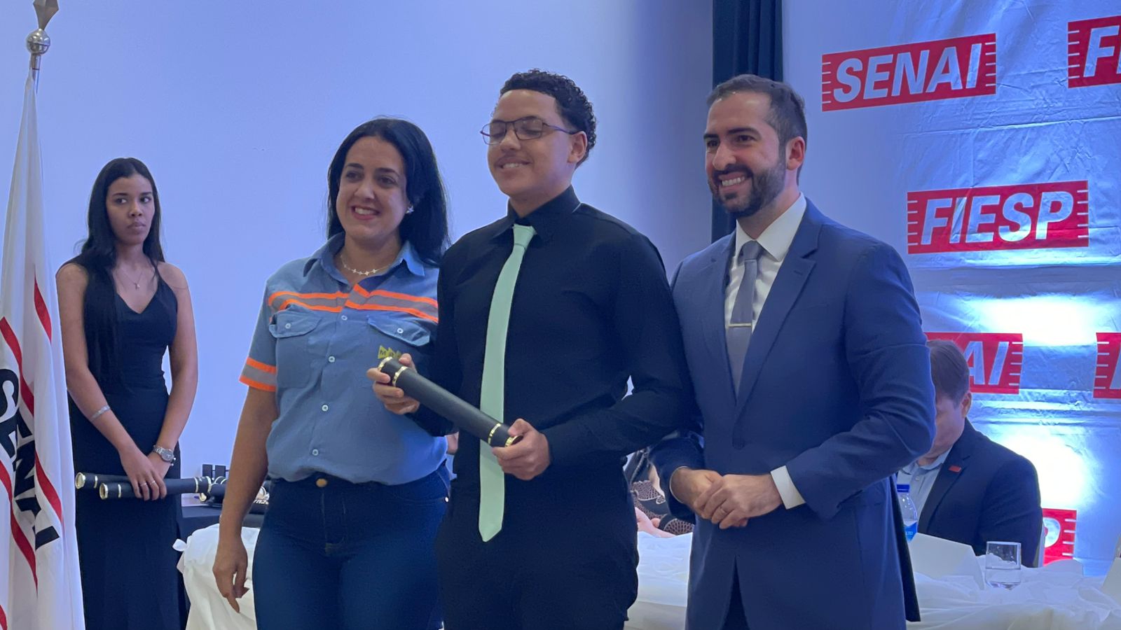 WhatsApp Image 2025-12-19 at 19.02.30 (2).jpeg