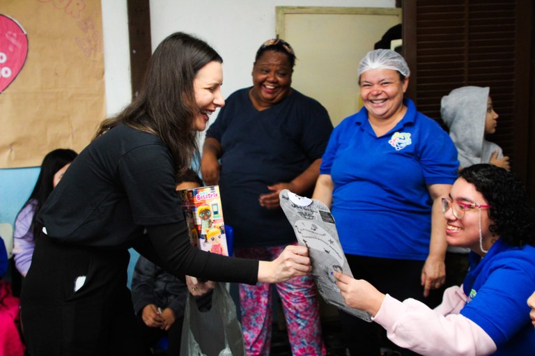 Doação de brinquedos 4.jpeg