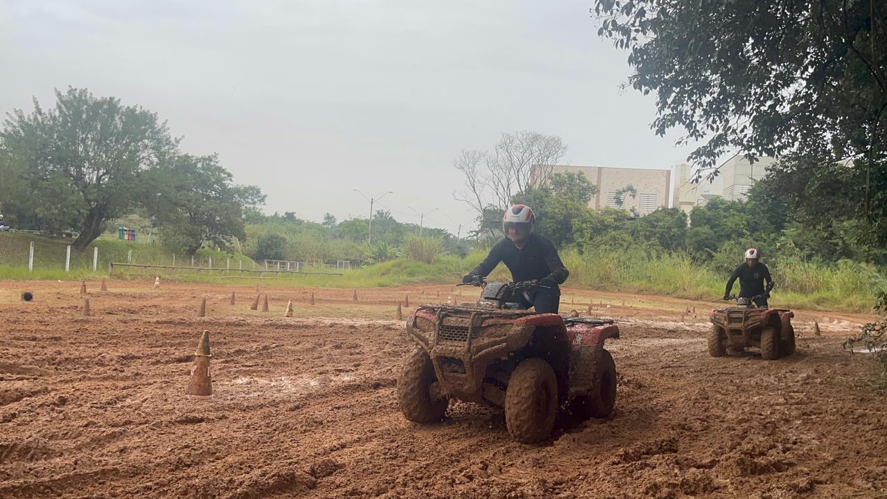 GCM de São Vicente conclui capacitação de pilotagem de quadriciclos para patrulhamento na orla 1.jpeg