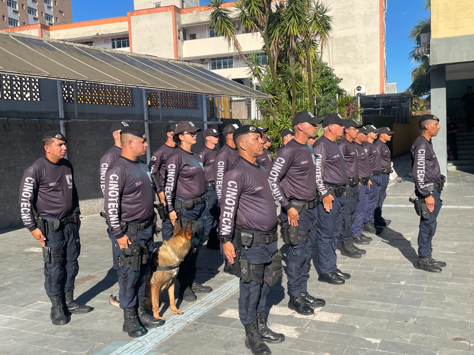 Guarda Civil de São Vicente forma 17 agentes 1.jpeg