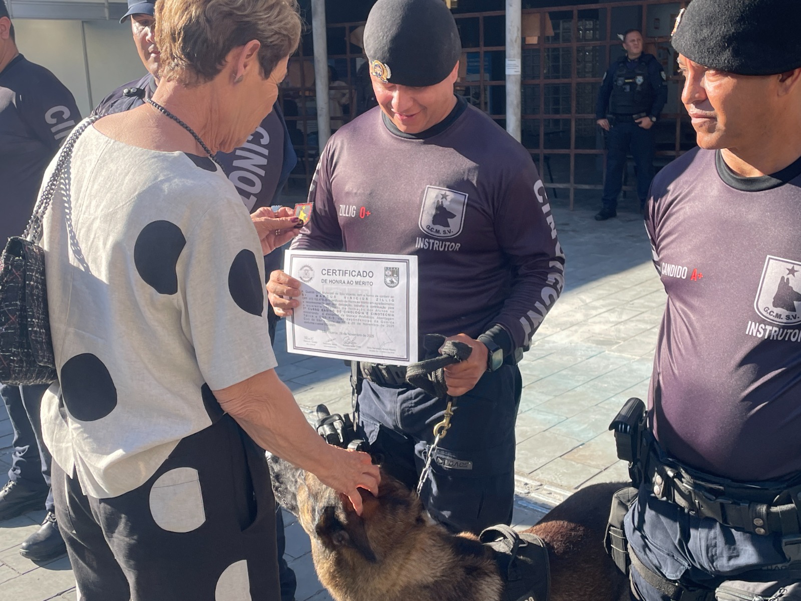 Guarda Civil de São Vicente forma 17 agentes 6.jpeg