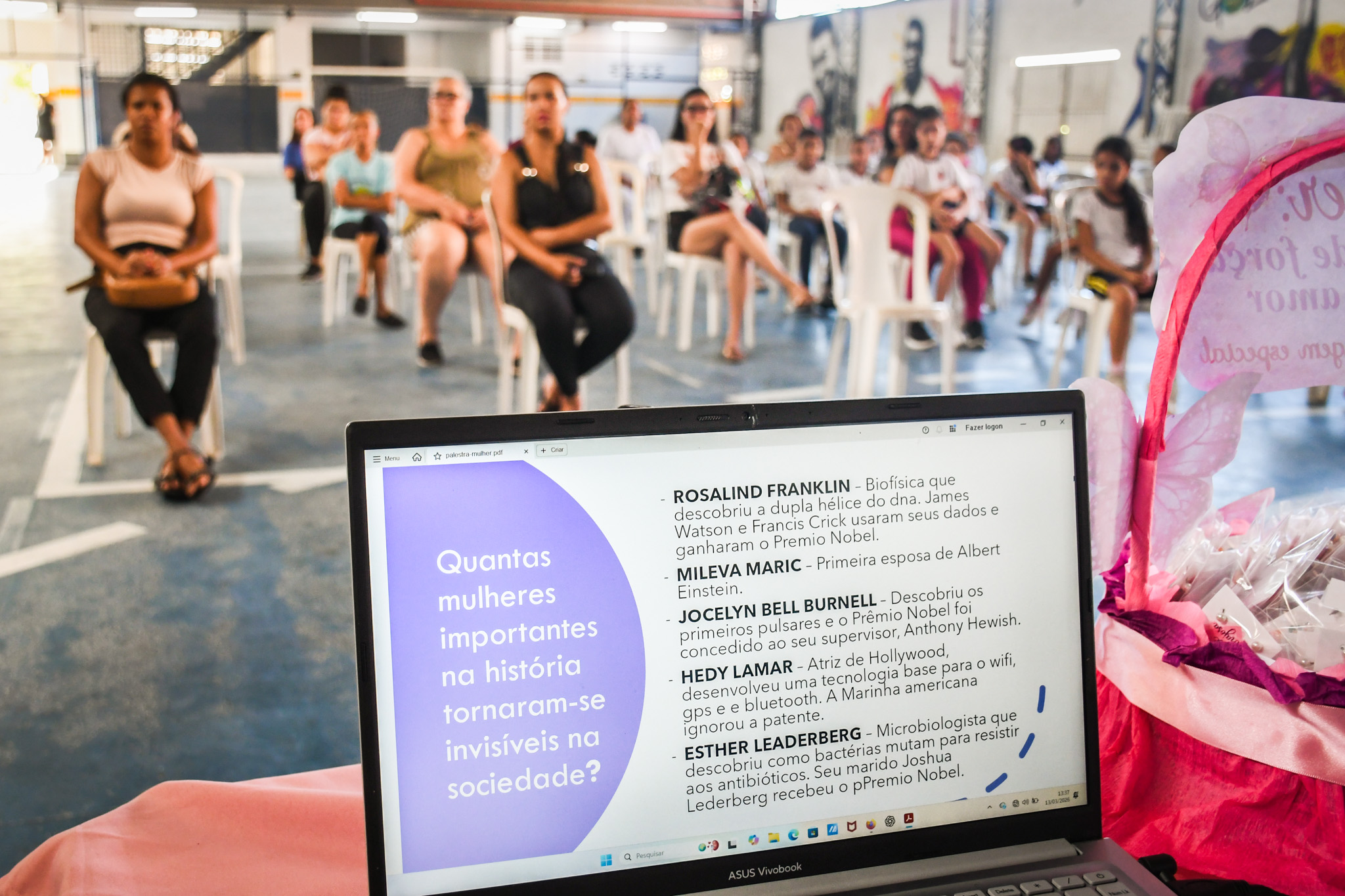 Palestra na AMEI Rei Pelé destaca superação e protagonismo feminino no Mês da Mulher - 2.jpg