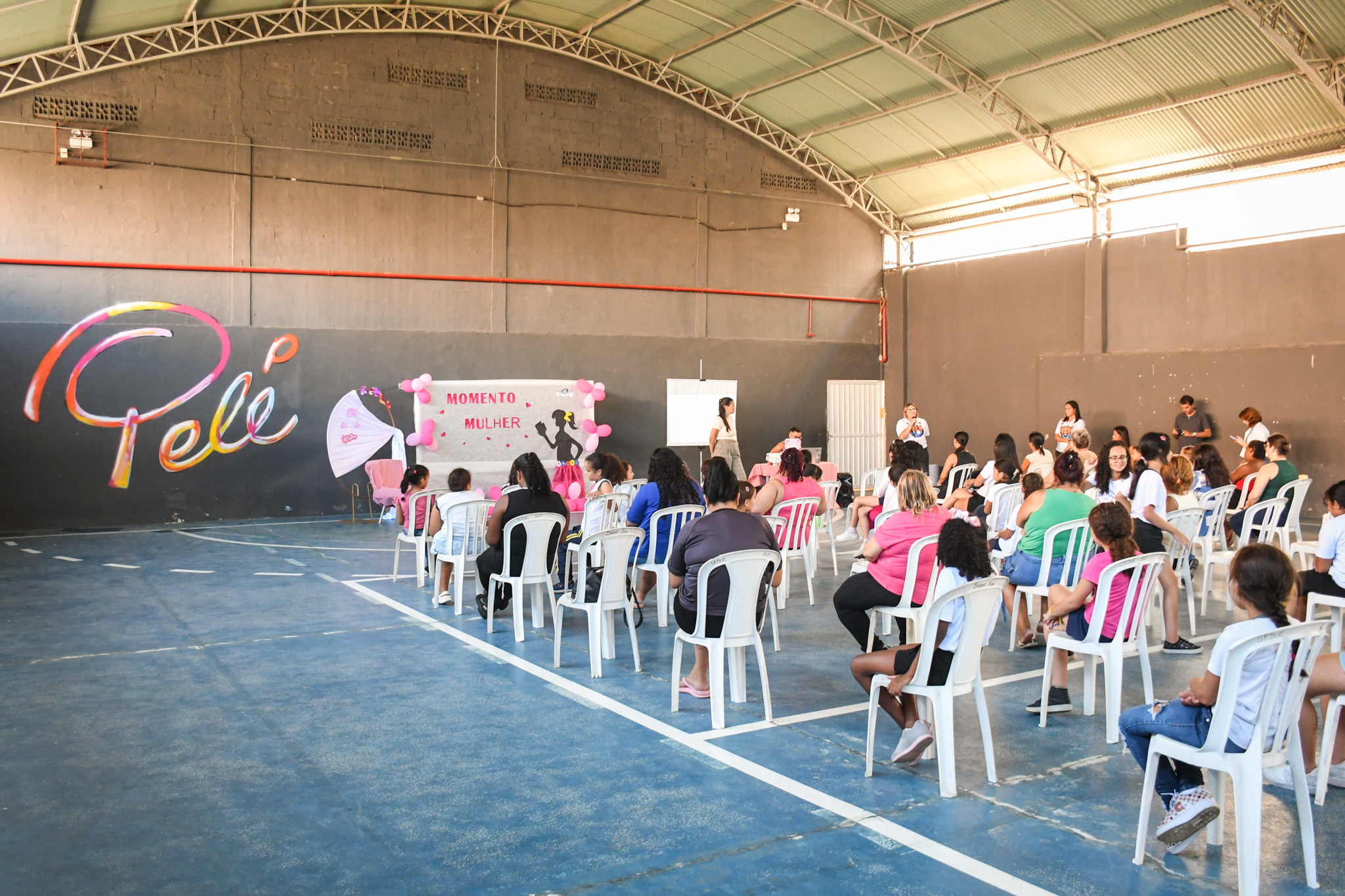 Palestra na AMEI Rei Pelé destaca superação e protagonismo feminino no Mês da Mulher - 3.jpg