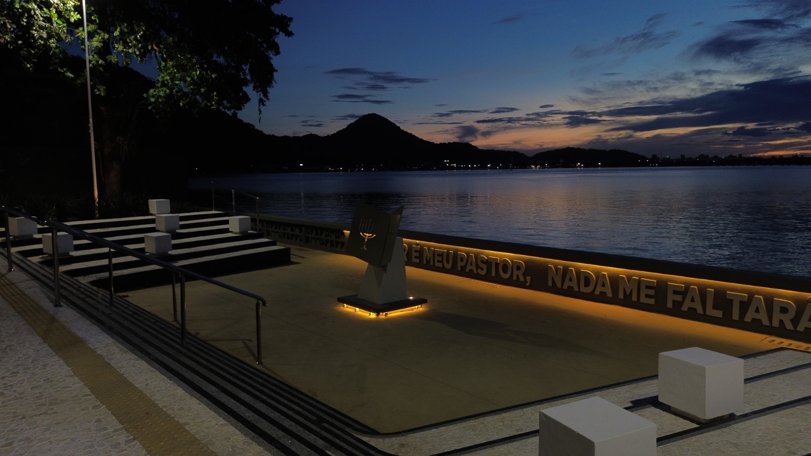 WhatsApp Image 2025-12-12 at 16.07.53 (2).jpeg