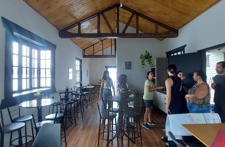 Casas flutuantes 004.jpg