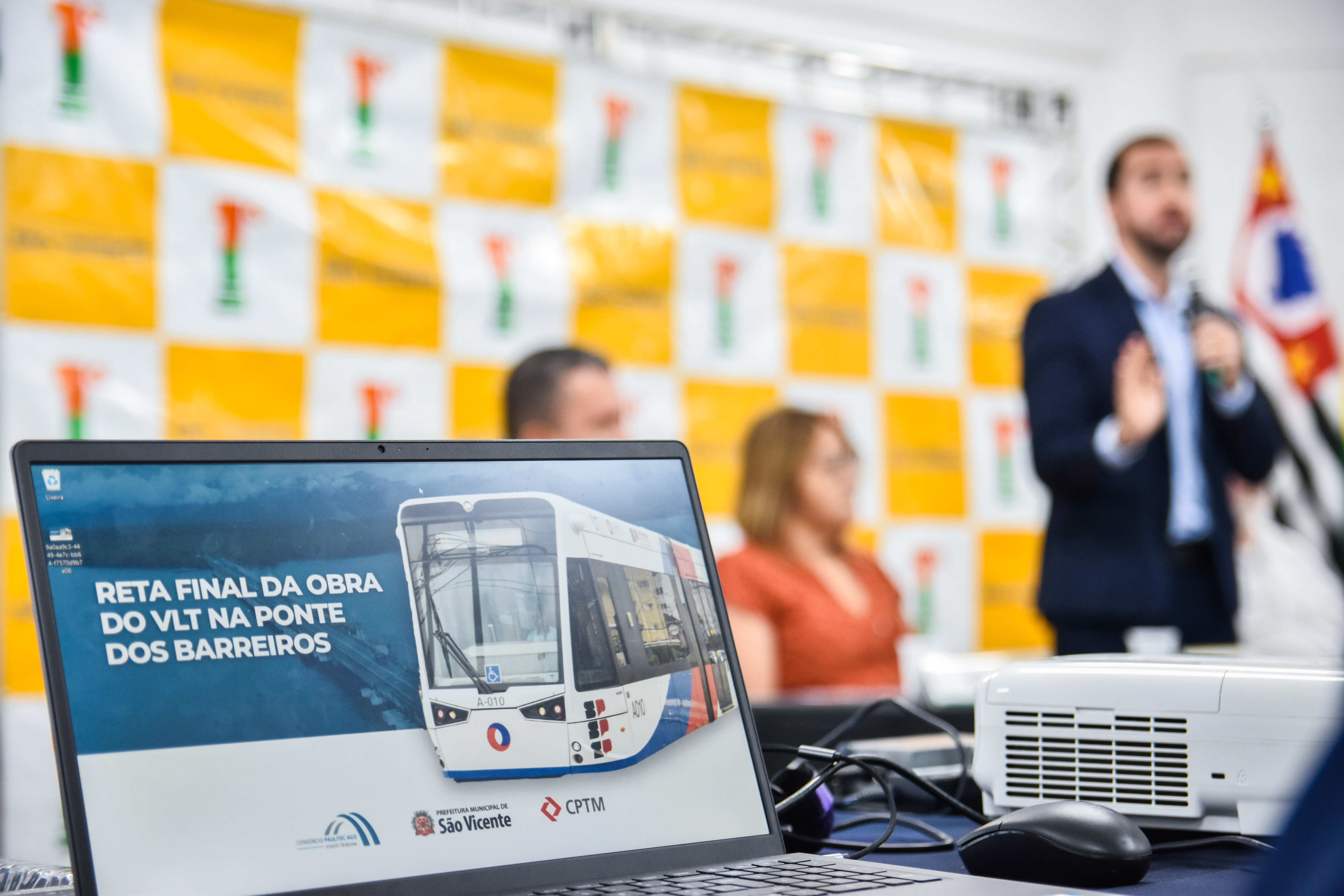 1 - Coletiva Reta final da obra do VLT na Ponte dos Barreiros-19.jpg