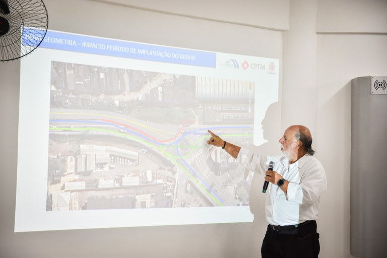 1 - Coletiva Reta final da obra do VLT na Ponte dos Barreiros-21.jpg