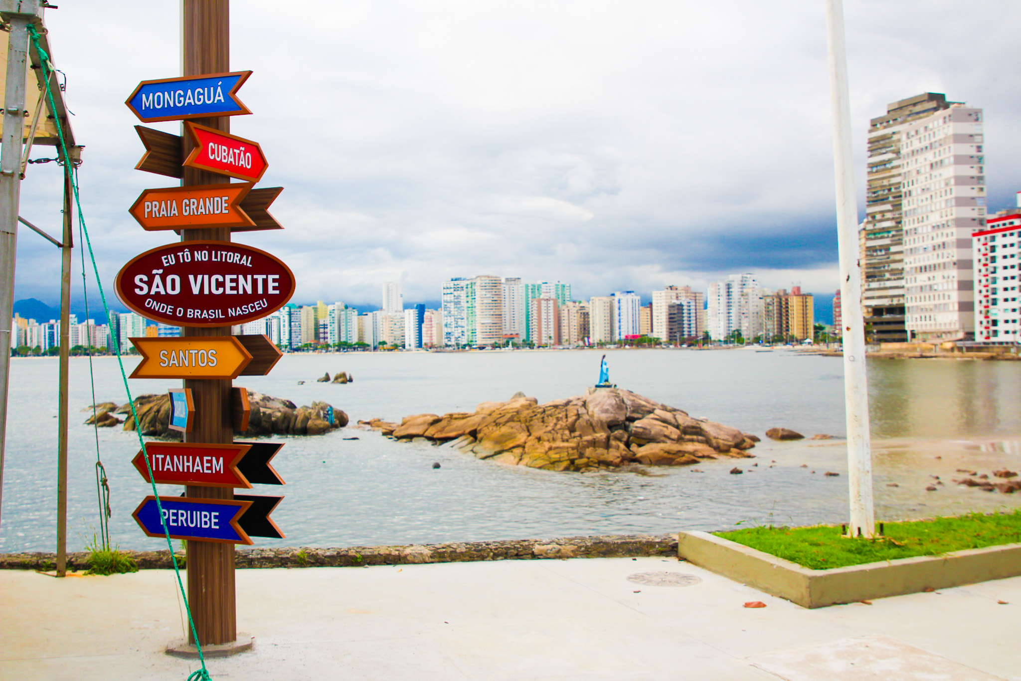 6 - Totem Placa São Vicente SEDURB (1).jpg