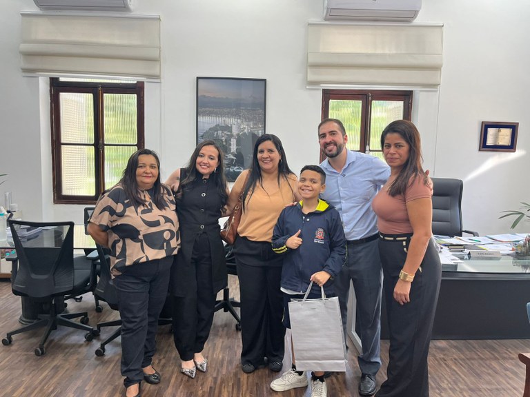 Campeão paulista no de xadrez visita a Prefeitura de São Vicente1.jpeg