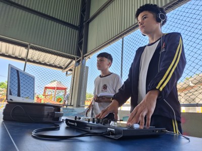 Hip Hop nas Escolas” encerra ciclo em UE do Parque das Bandeiras com apresentação final nesta terça-feira (5)