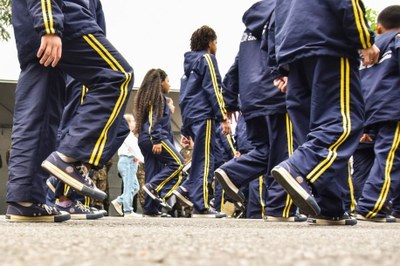 Interdição de ruas em São Vicente para desfile cívico nesta quinta (4)