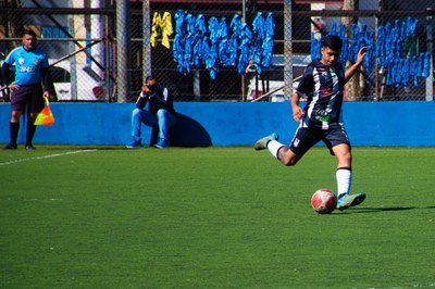 Jovens atletas de São Vicente mostram garra e orgulho nos Jogos Regionais