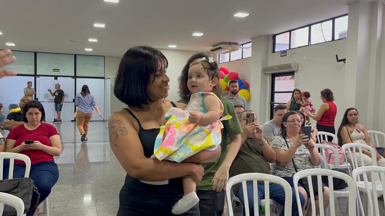 Lançamento do Calendário do Bebê 2026 coleciona histórias e emoções