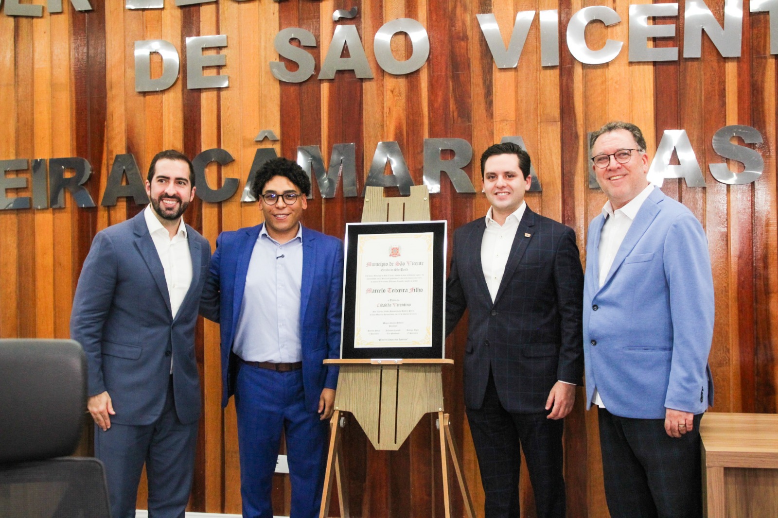 Marcelo Teixeira Filho recebe título de Cidadão Vicentino