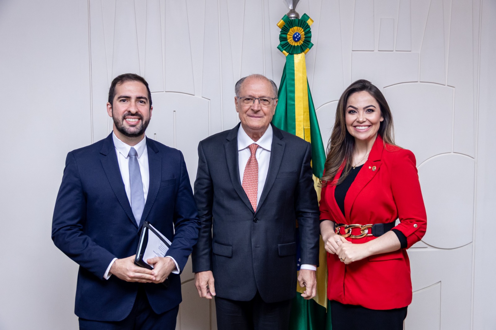 Na busca por recursos para São Vicente, Kayo Amado se reúne com o Vice-Presidente Geraldo Alckmin