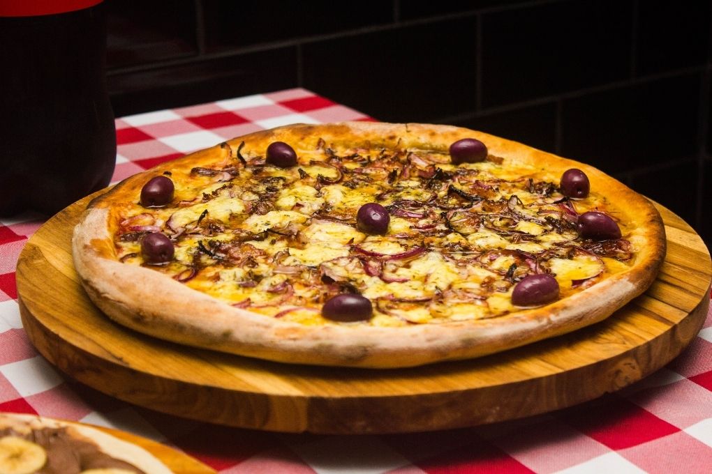 No Dia Mundial da Pizza, São Vicente prova que tradição e sabor combinam com história