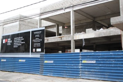 Obras da primeira UPA Central 24h de São Vicente atingem 50%