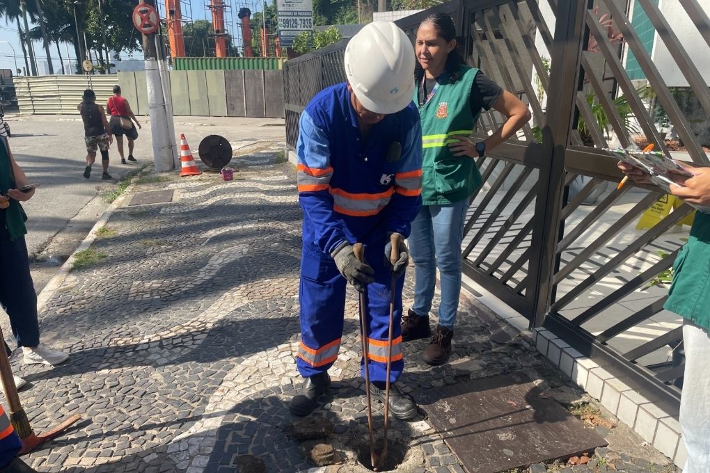 Operação Caça Esgoto reforça fiscalização contra ligações irregulares em São Vicente