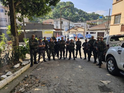 Operação no Morro Itararé fortalece trabalho preventivo das forças de segurança em São Vicente