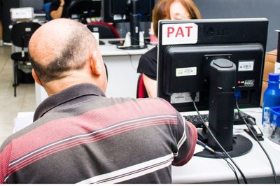 PAT de São Vicente oferece mais de 80 vagas para empregos em diversos setores