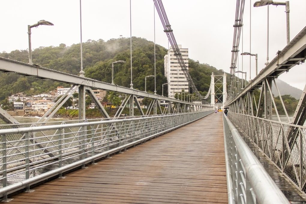 Ponte Pênsil será interditada para veículos até sexta (15), das 7h às 18h