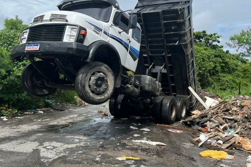 Prefeitura flagra descarte irregular no Parque Bitaru e autua responsável em cerca de R$ 2,7 mil